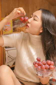 朱门绣户PO18以唇喂水